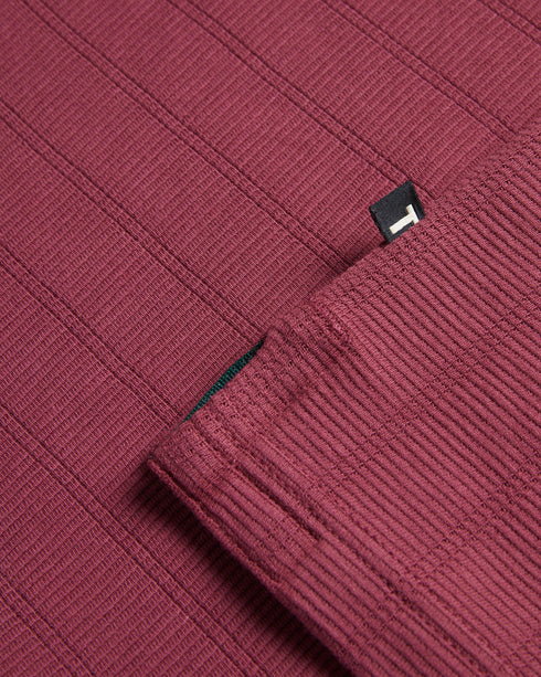 ABLOOM-Tops-The classic polo gets a fresh update with ABLOOM's textured knit, for an elevated casual look you can wear all weekend long. A classic collar, short sleeves and modern zip placket are sure to impress at the office party.The fabric of this product contains 80% organic cotton. Organic cotton has a proven lower environmental impact than conventional cotton, as it reduces water usage, greenhouse gas emissions, and eliminates the use of harmful chemicals in the farming process. Polo shirt Textured kn