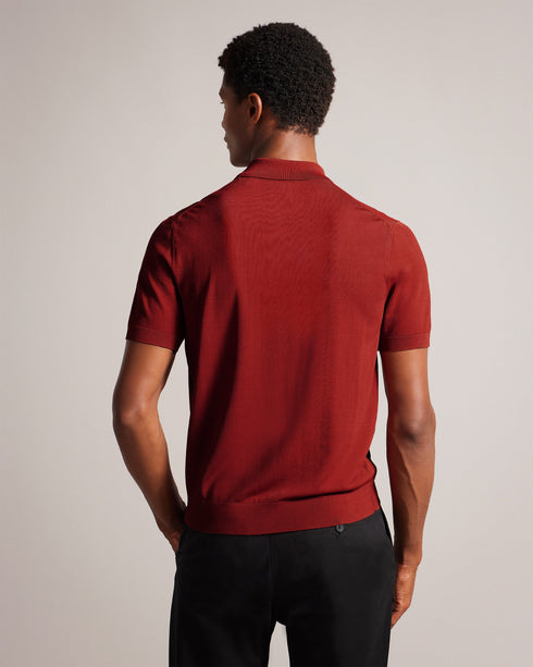 DALDIN-Knitwear-Embrace the effortless sophistication of our DALDIN polo shirt. The classic collar adds a timeless touch to the look, while the zip placket offers a modern twist on traditional design. Polo shirt Rayon Classic collar Zip placket Short sleeves O'Shea is 6'2.5" / 1.89m and wears Dark Orange in a Ted size 3- Ted Baker Romania