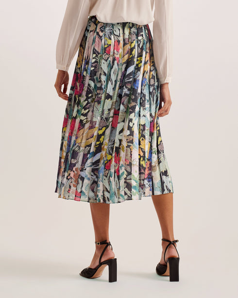 CORNINA-Skirts-Live in a floral fantasy with CORNINA. This midi skirt splices together vintage inspired floral prints to create a piece that truly stands out. Box pleats bring plenty of flow, whilst the fitted waist and A-line shape add a dose of elegance. Midi skirt Spliced floral print Box pleats Fitted waist Concealed zip fastening A-line- Ted Baker Romania