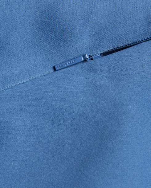 AKENIT-Tailoring-The striking vibrant print and slim fitted waist make the AKENIT trousers an essential part to your wardrobe. Trousers Slim leg fit High rise fitted waist Front pockets Tailored- Ted Baker Romania