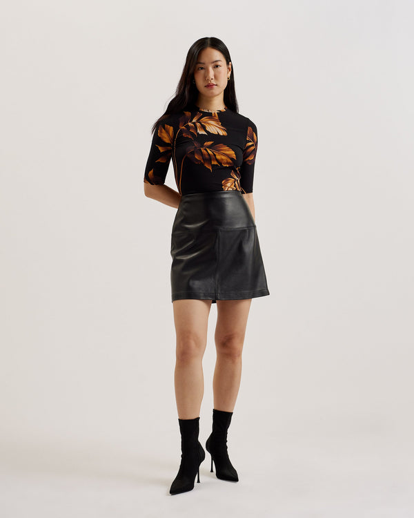 AIINE-Tops-Printed Slim Fit Quarter Sleev- Ted Baker Romania