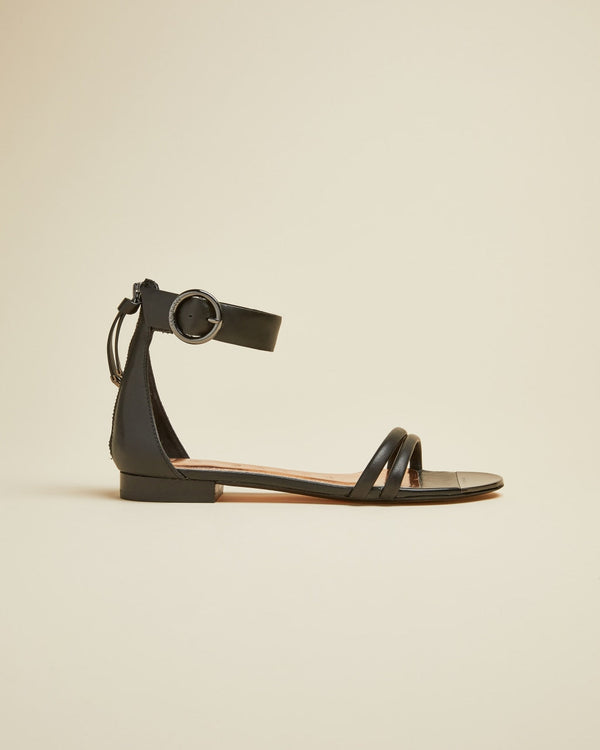 <P>Keltra - 40 / Black</P>