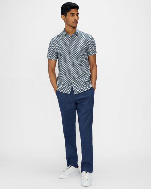 <P Class="Description"><Span>Elevate Your Shirt Collection And Huncomb Up Your Look With This Dapper Shirt. Made In Cool C...