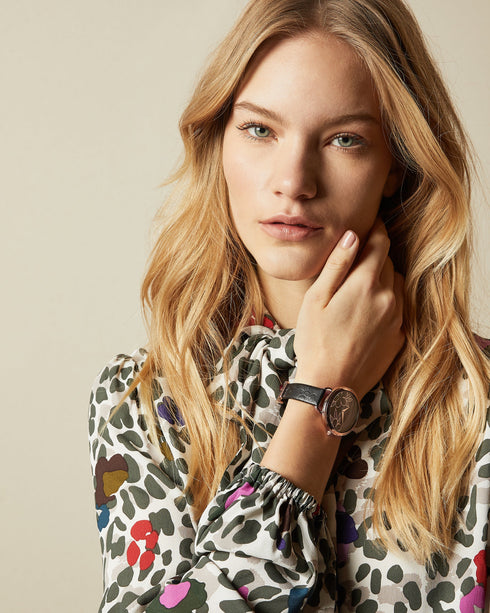 <P>Two Tone Metal Bracelet Watch</P>