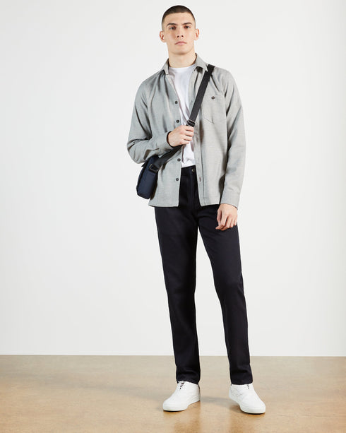 <P>Straight Leg Navy Denim Jean</P>