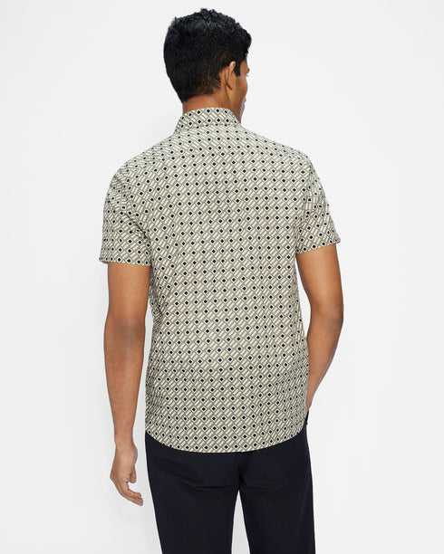 <P>Ss Mid Scale Geo Print Shirt</P>