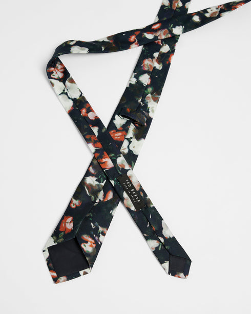 <P>Printed Tie</P>
