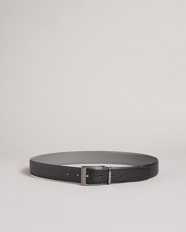 <P>Cross Hatch Leather Reversible Belt</P>