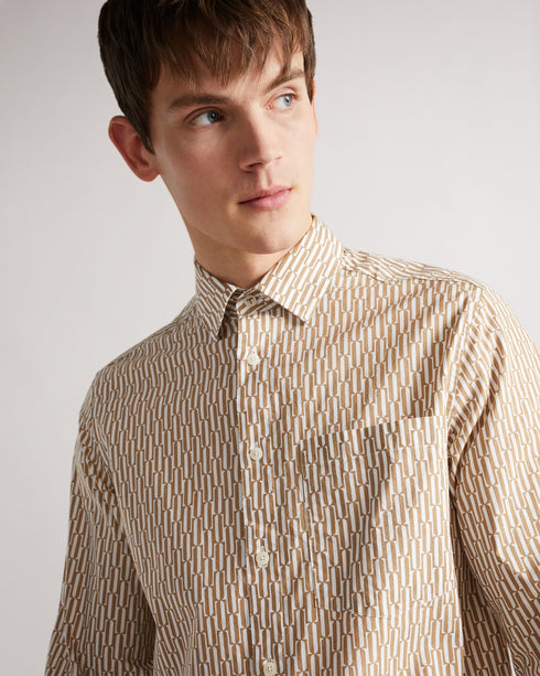 <P>Ls Retro Print Shirt</P>