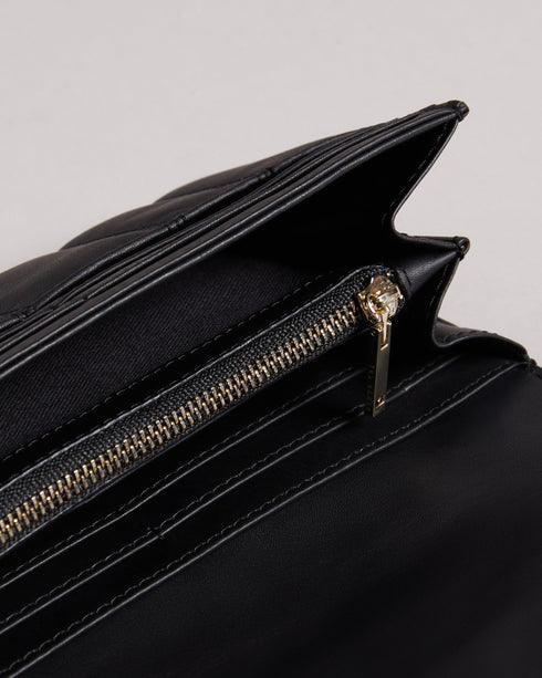 AYVE - Ted Baker Small good