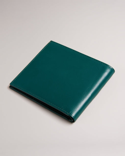 <P>T Leather Bifold Wallet</P>