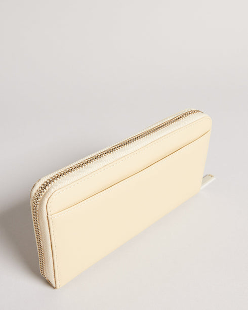 <P><Span Style="Text-Decoration: Underline;">Large Zip Around Purse</Span></P>
<P><Meta Charset="Utf-8"><Span>Is A Bag A B...