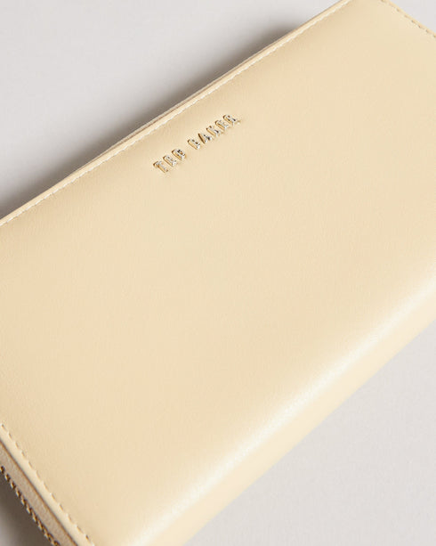 <P><Span Style="Text-Decoration: Underline;">Large Zip Around Purse</Span></P>
<P><Meta Charset="Utf-8"><Span>Is A Bag A B...