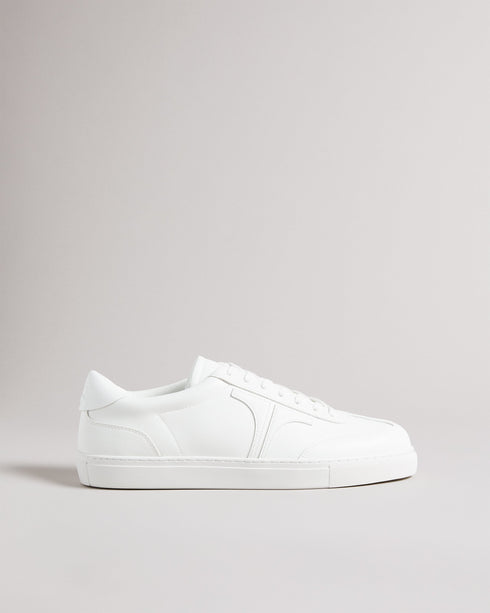 <P>Retro Leather Sneaker</P>