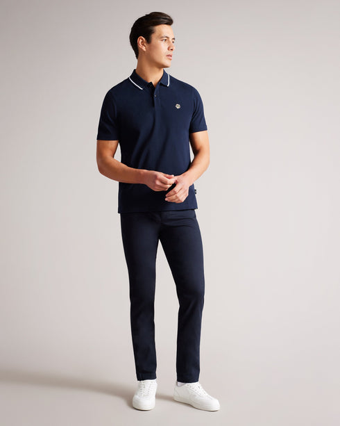 <P>Retro Leather Sneaker</P>