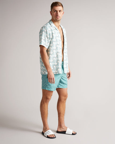 AZIELL-Sandals-Always be ready to hit the pool with AZIELL in your collection. In a classic slider style with Ted Baker branding across the top panel, these are a simple but stylish way to finish off your summer outfits. Sliders Ted Baker branded panel Open toe Slip on PU- Ted Baker Romania