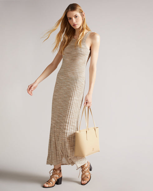 <P>Flower Eyelet Small Shopper</P>