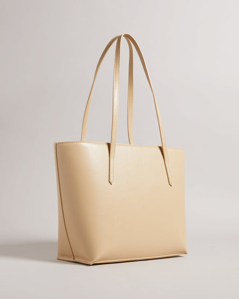 <P>Flower Eyelet Small Shopper</P>