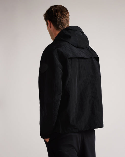 UPCOTT-Outerwear-Temperamental weather? Call on UPCOTT. This hooded jacket is both durable and lightweight—ideal for an extra layer on hikes or keeping in your bag for surprise showers. For a draught-proof fit, tighten the hood's drawstring. Hooded jacket Lightweight Ted Baker branded shoulder patch Long sleeved Toggle hood fastening Zip closure James is 6'0" / 1.83m and wears Medium Pink in a Ted size 3- Ted Baker Romania