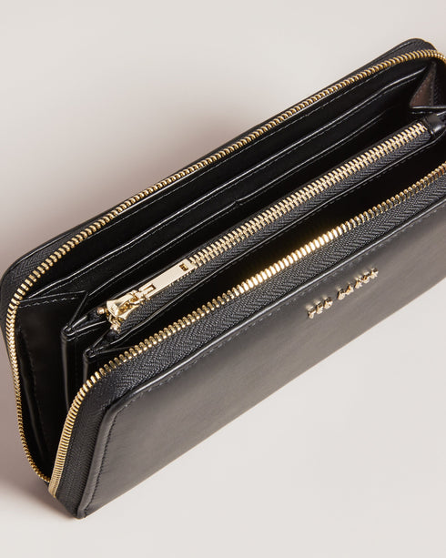 <P><Span Style="Text-Decoration: Underline;">Large Zip Around Purse</Span></P>
<P><Meta Charset="Utf-8"><Span>Is A Bag A B...