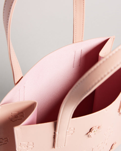 <P>Applique Debossed Floral Small Icon</P>