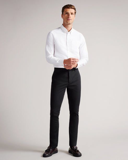 <P>Irvine Slim Fit Smart Chino</P>
