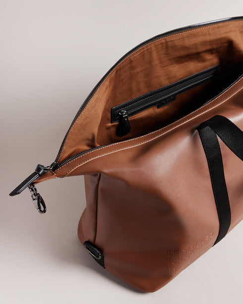 <P>Recycled Pu Holdall</P>