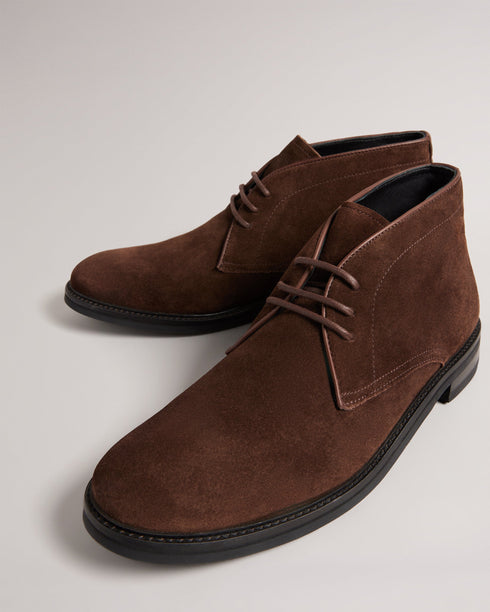 ANDREWS-Boots-A timeless classic, ANDREWS are crafted with an air of rugged luxury. Featuring laced details and a suede upper that's perfect for anything from city walks to weekends in the country, they're effortlessly chic on or off the beaten path. Chukka boots Suede leather Laced Rubber sole Round toe Comes in Ted Baker branded packaging- Ted Baker Romania