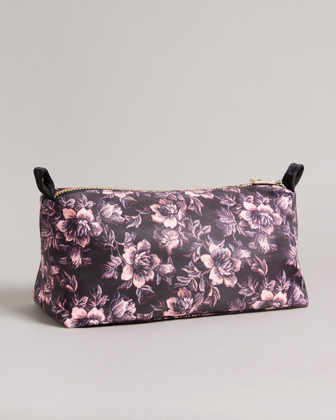 <P>Glitched Floral Large Nylon Washbag</P>