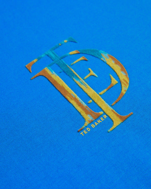 ACHRAM-Tops-Step up your style with ACHRAM. Short sleeves and regular fit means you're ready for any occasion, whether it's an evening on the town or a lazy afternoon at home. Finished with a logo print for a refined touch.The fabric of this product is made of 100% organic cotton. Organic cotton has a proven lower environmental impact than conventional cotton, as it reduces water usage, greenhouse gas emissions, and eliminates the use of harmful chemicals in the farming process. T-shirt 100% cotton Logo pri