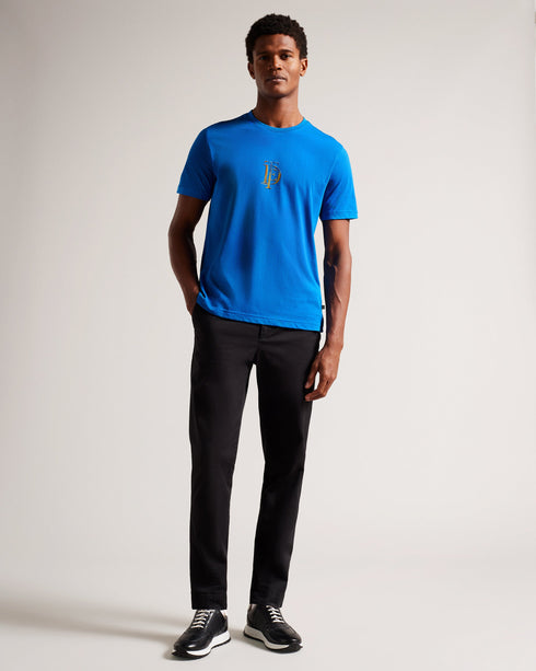 ACHRAM-Tops-Step up your style with ACHRAM. Short sleeves and regular fit means you're ready for any occasion, whether it's an evening on the town or a lazy afternoon at home. Finished with a logo print for a refined touch.The fabric of this product is made of 100% organic cotton. Organic cotton has a proven lower environmental impact than conventional cotton, as it reduces water usage, greenhouse gas emissions, and eliminates the use of harmful chemicals in the farming process. T-shirt 100% cotton Logo pri