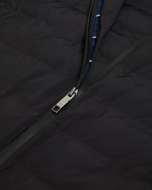 TUCSON-Outerwear-Unpredictable weather has nothing on you. With a trendy horizontal quilt, the TUCSON jacket has you covered through rainy days and brisk mornings alike. Puffer jacket Slim horizontal quilt Long sleeved Zip fastening High neck Zip pockets- Ted Baker Romania