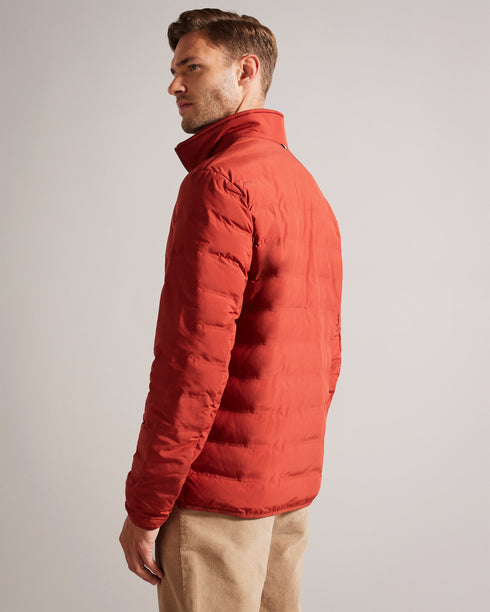 TUCSON-Outerwear-Unpredictable weather has nothing on you. With a trendy horizontal quilt, the TUCSON jacket has you covered through rainy days and brisk mornings alike. Puffer jacket Slim horizontal quilt Long sleeved Zip fastening High neck Zip pockets- Ted Baker Romania