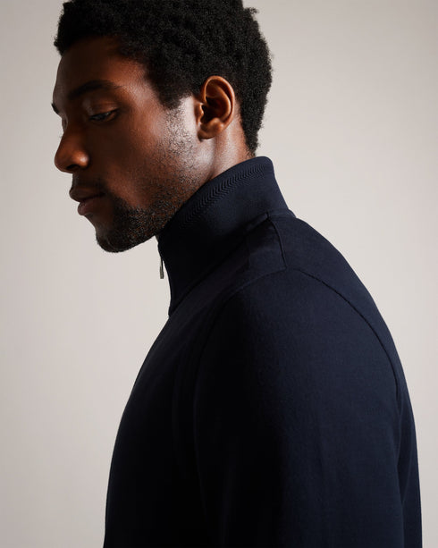 PHLOEM-Tops-With a full zip through fastening and a classic funnel neck, PHLOEM is not only practical but a great choice for layering, too. Made from 100% cotton, its long sleeves and regular fit provide a timeless silhouette, while the simple yet modern design will keep you looking sharp no matter the occasion. Jacket Full zip through fastening Funnel neck 100% cotton Long sleeved Regular fit Halid is 6'2" / 1.88m and wears Navy in a Ted size 3- Ted Baker Romania