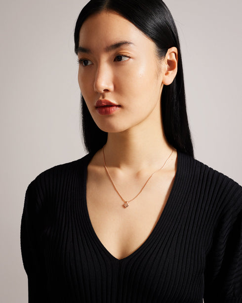 SARROHA-Jewellery-Perfect For Everyday Wear The Sarroha Necklace Features A Classic Heart Pendant And Adjustable Length. With Cubic Zirconia Embellishments It's Sure To Make Any Outfit Stand Out. Necklace Heart pendant Adjustable length Cubic zirconia embellishments Comes in branded gift box- Ted Baker Romania