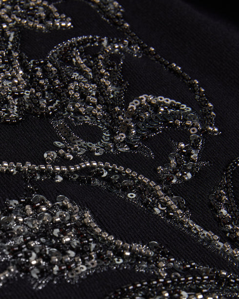 HAZLIE-Knitwear-HAZLIE offers a blend of comfort and elegance that's perfect for your everyday wardrobe. A round neck and drop shoulders create a relaxed silhouette, that's ideal for staying cosy and looking effortlessly chic. Jumper Round neck Long sleeves Drop shoulders Embroidered floral design- Ted Baker Romania