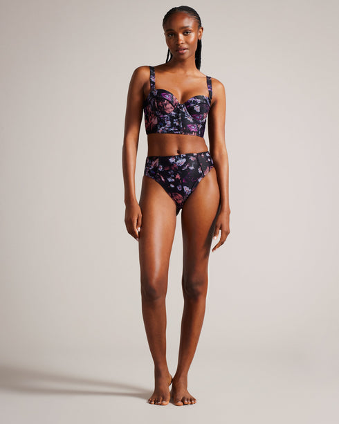 AJANTAH-Swimwear-Featuring a floral print and decorative button front, the AJANTAH bikini top boasts a flattering silhouette that's sure to turn heads. The back cut-out and adjustable straps offer comfort and versatility for all your coastal adventures. Longline bikini top Balconette cups Floral print Decorative buttons Contrast piping Adjustable straps Hook fastening Back cut-out Metal branded plaque- Ted Baker Romania