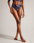 ABELAA-Swimwear-ABELAA makes waves. The retro-inspired high waist on these bikini bottoms is complemented by a vibrant floral print, so nothing can stand between you and feeling fabulous on the beach. Bikini bottom Floral print High waist Branded metal plaque- Ted Baker Romania