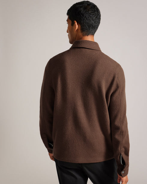 EASON-Knitwear-Meet EASON, a classic wool jacket with a touch of modernity. Featuring a sleek popper fastening and practical pockets, this jacket is a must-have for any fashion-savvy wardrobe. Jacket 100% wool Popper fastening Classic collar Pockets- Ted Baker Romania