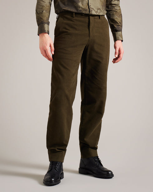 RUFUST-Trousers-Give any look a tailored feel with RUFUST. These trousers have a tapered fit with angled front pockets for suave style, whilst the moleskin material adds warmth to make them even more versatile. Moleskin trousers Tapered fit Cotton blend Hook and bar double fastening Belt loops Angled front pockets Welt back pockets Lewis is 6'2" / 1.88m and wears Taupe in a Ted size 3- Ted Baker Romania