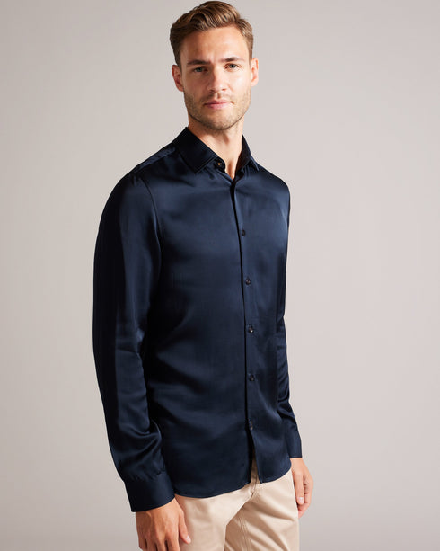 CORATO-Shirts-CORATO is a year-round go-to that's built for comfort and style. It's the perfect foundation piece for any ensemble, with a glossy sheen and classic button fastening. Button up shirt Long sleeves Classic collar Modal blend Lustrous finish Slim fit Tobias is 6'1" / 1.86m and wears Black in a Ted size 3- Ted Baker Romania