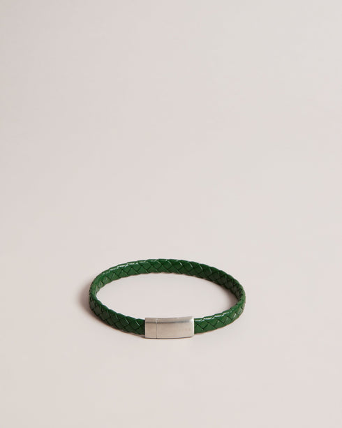 BRADLY-Gifts-Perfect your look with the BRADLY bracelet. Crafted from premium leather and finished with a brushed metal closure, this suave accessory completes an outfit. Bracelet Woven leather Brushed metal clasp Logo etched hardware- Ted Baker Romania