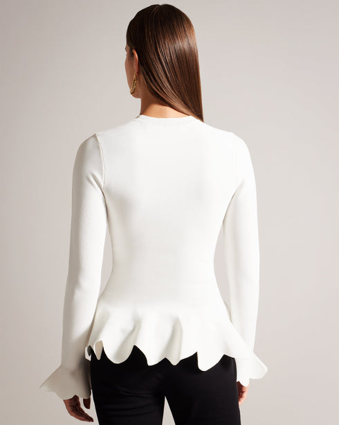 LILLYYY-Knitwear-A modern take on a classic silhouette, our LILLYYY top is the perfect pairing for any occasion. With long sleeves and scalloped trim, it’s easy to see why this one is a must-have. Peplum top Long sleeves with flared cuff Scalloped trim Crew neck Slim fit- Ted Baker Romania