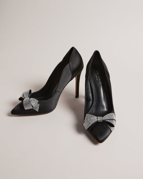 ORLILAS-Shoes-Make a lasting impression with the ORLILAS heels. A crystal embellished bow elevates this pair with an irresistible sparkle. Court heels Crystal embellished bow Pointed toe Padded insole Curved side Slip on Gold heel band with logo engraved ring Heel height: 10.3cm- Ted Baker Romania