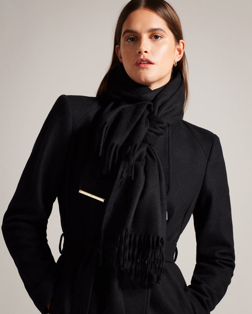 LOTTIEA-Scarves-Perfect for keeping you warm as the weather starts to get chilly, the LOTTIEA scarf is knitted from wool with a fringe trim to bring a little luxury into your daily rotation. Wool scarf Fringe trim Embroidered logo Dimensions: 180cm x 35cm- Ted Baker Romania