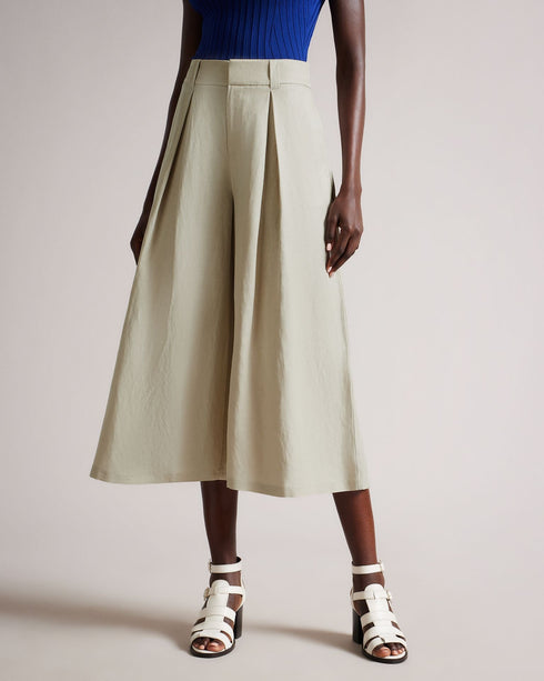 AVINIA-Trousers-Make a statement with AVINIA. These extra wide leg culottes are the definition of power dressing. Ted Baker womenswear collection Palazzo culottes Zip and hook fastening Belt loops Extra wide leg Linen blend Our model is 5'10.5" / 1.79m and wears a Ted size 1- Ted Baker Romania