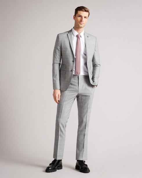 FYNNSS-Shirts-A slim-fitting shirt is a must-have for any man's collection, and what better than one made of pure cotton? Constructed with a sharp cut and soft breathable fabric, FYNNSS will meet you where you are for both work and play. Ted Baker menswear collection Shirt Slim fit 100% Cotton Long sleeved Classic collar Button fastening Our model is 6'3" / 1.90m and wears a 38 R- Ted Baker Romania