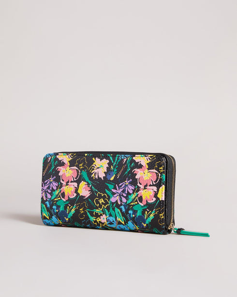 PARCIEA-Small goods-Let your outfit bloom with PARCIEA. This purse will bring the finishing touch to your ensemble with our Sketchy Magnolia print, luxurious glossy leather and a zip fastening to keep your valuables secure. By purchasing this product, you are supporting responsible leather manufacturing through the Leather Working Group. Ted Baker accessories collection Leather purse Popper fastening Card pockets Sketchy Magnolia print Zip closure Ted Baker branded Dimensions: 3cm x 10cm x 19cm- Ted Baker R