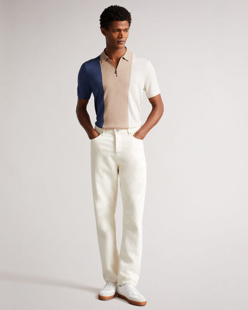 SWANSEA-Knitwear-Dress to impress in SWANSEA. This colour-blocked polo is made of super-soft Merino wool and is cut in a classic polo shirt style with a short front zipper and a ribbed hem. Get ready for the compliments to roll in. This product contains 100% non mulesed wool and means the animal welfare of the sheep has been respected. Polo shirt Vertical stripes Merino wool Short sleeves Our model is 6'2" / 1.87m and wears a Ted size 3- Ted Baker Romania